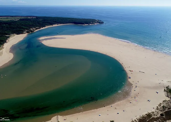 La Maison Du Pecheur بيت للعطل